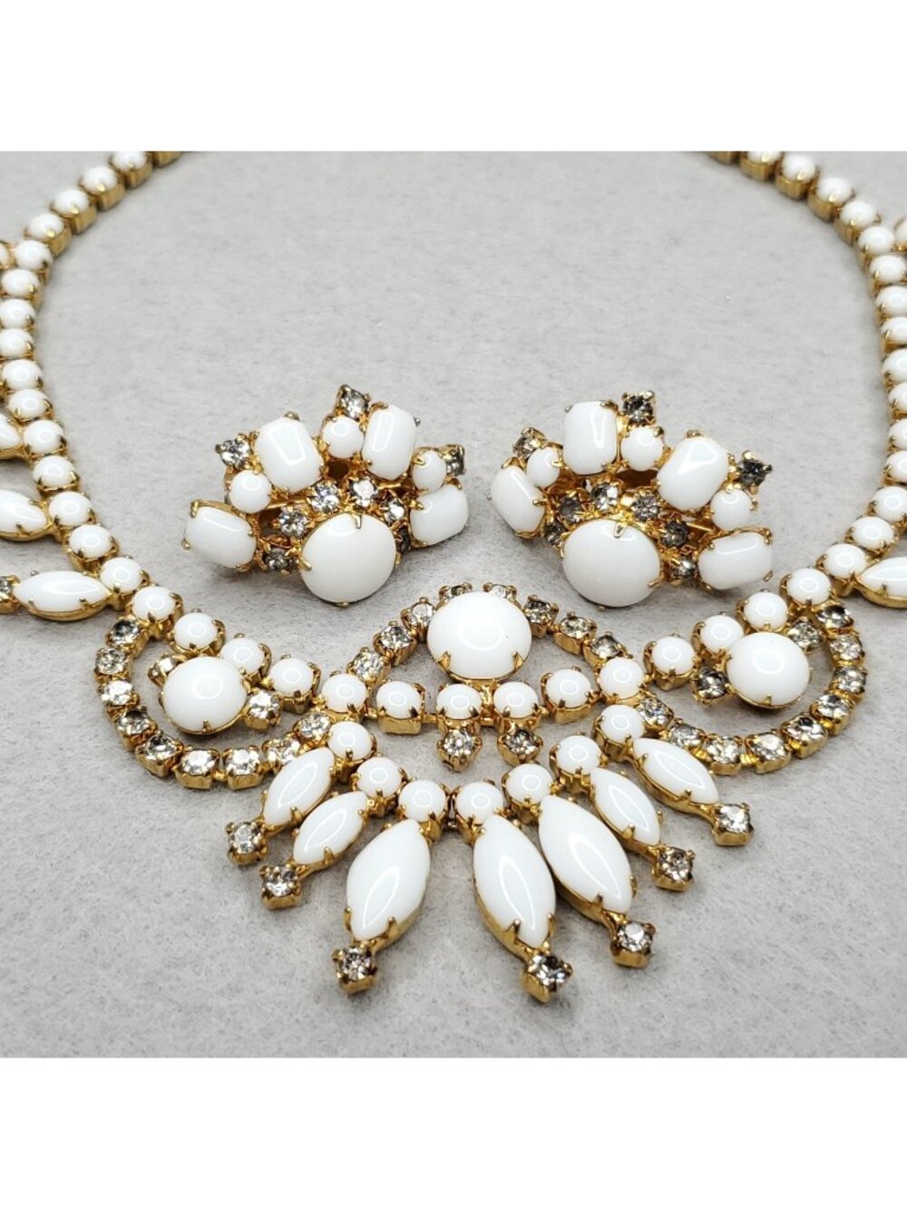 Vintage Milk Glass Necklace Earring Set Rhinestone Gold Tone White Clip On 14"